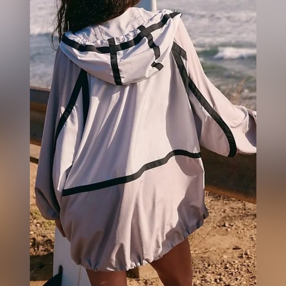 NWT Free People Care FP Like The Wind Colorblock Jacket in Goal Post Combo - Picture 3 of 7